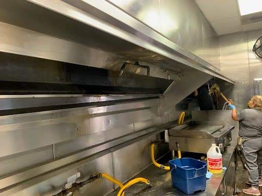 Kitchen cleaning